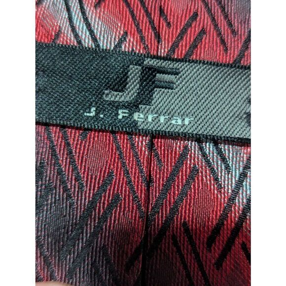 J. Ferrar Vintage Men's Red & Gray Striped Neck Tie - Picture 4 of 5